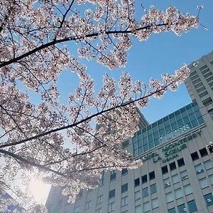 ホテルモントレ ラスール大阪 4* 大阪市